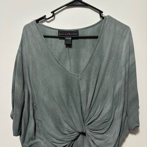 Polly & Esther Women's Green Knot Front Top